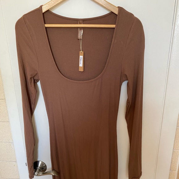 Skims dress - Picture 2 of 3